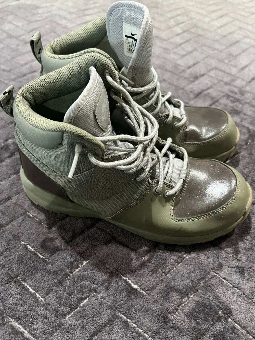 used Nike Kids' Olive Green High-Top Sneakers